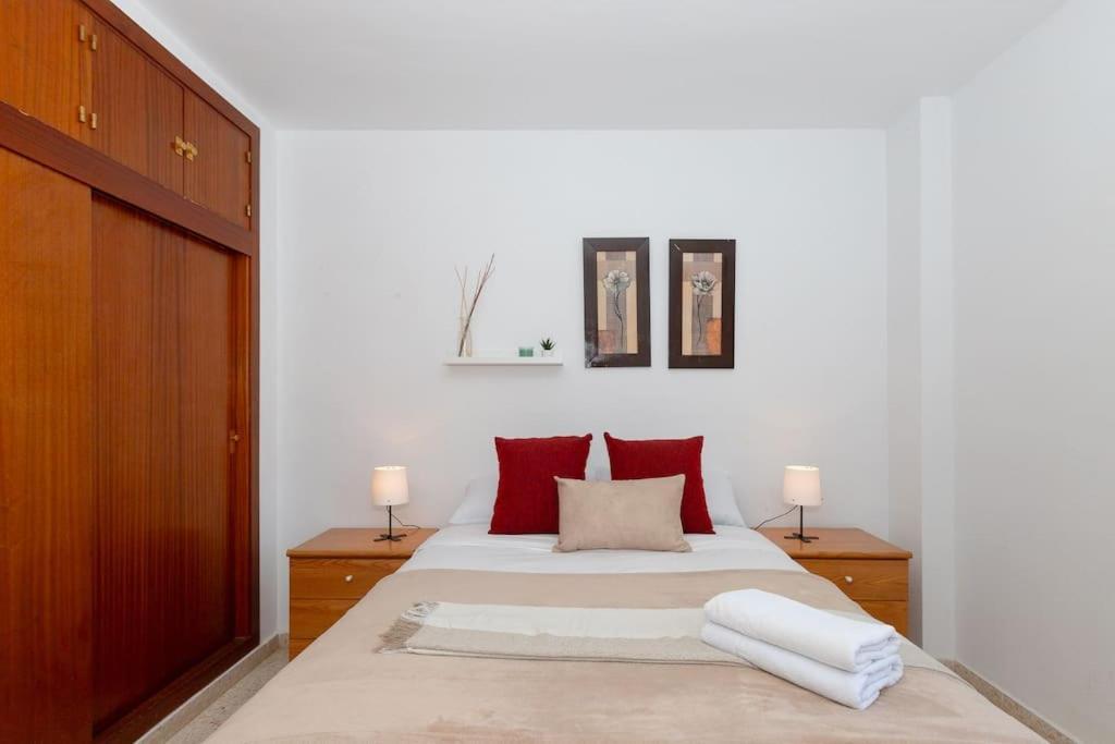 Apartamento Fuengirola Beachアパートメント エクステリア 写真