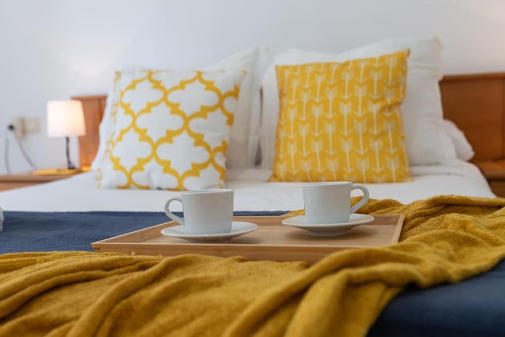 Apartamento Fuengirola Beachアパートメント エクステリア 写真